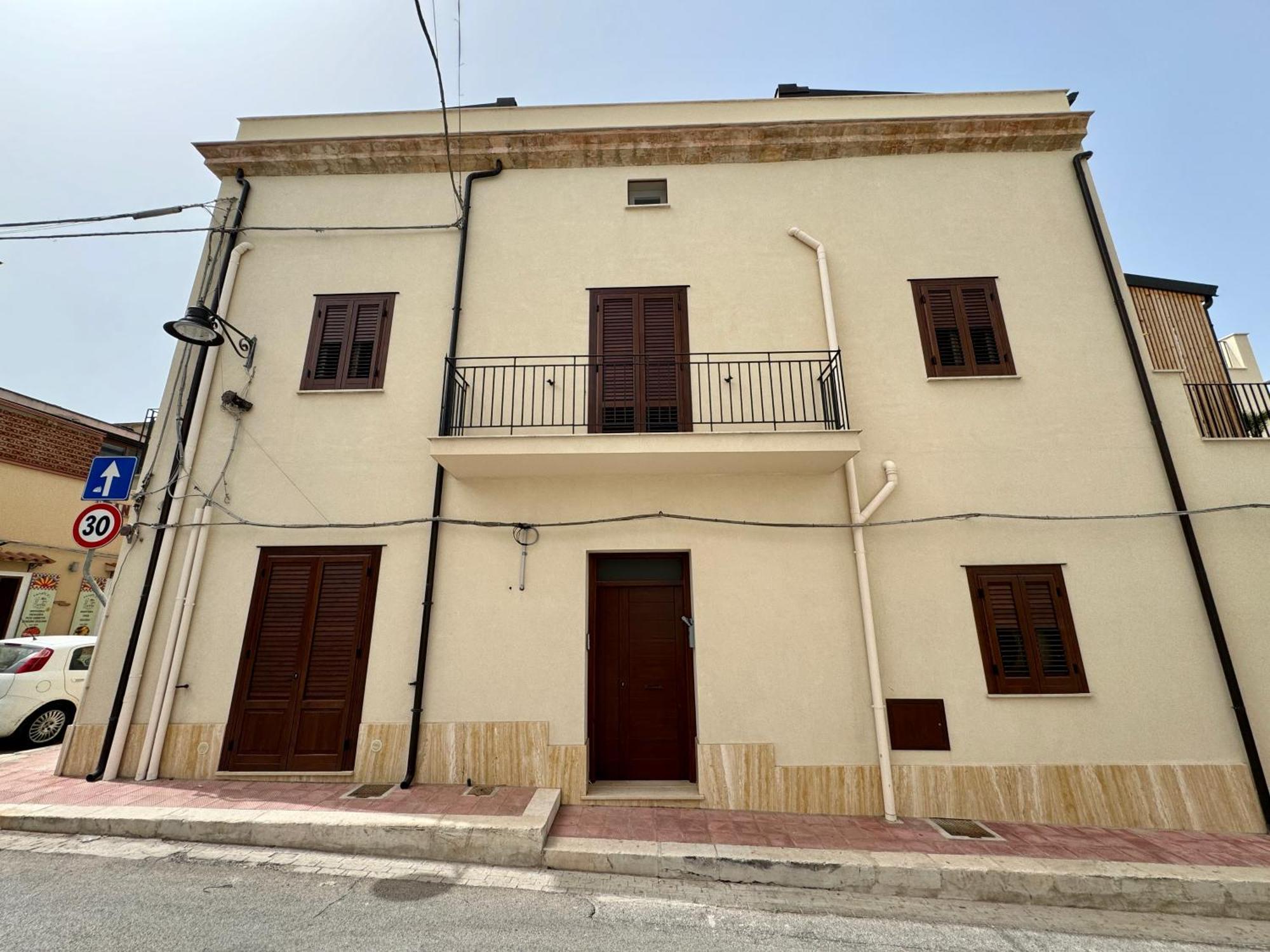 Terrasini Center Apartments Luaran gambar