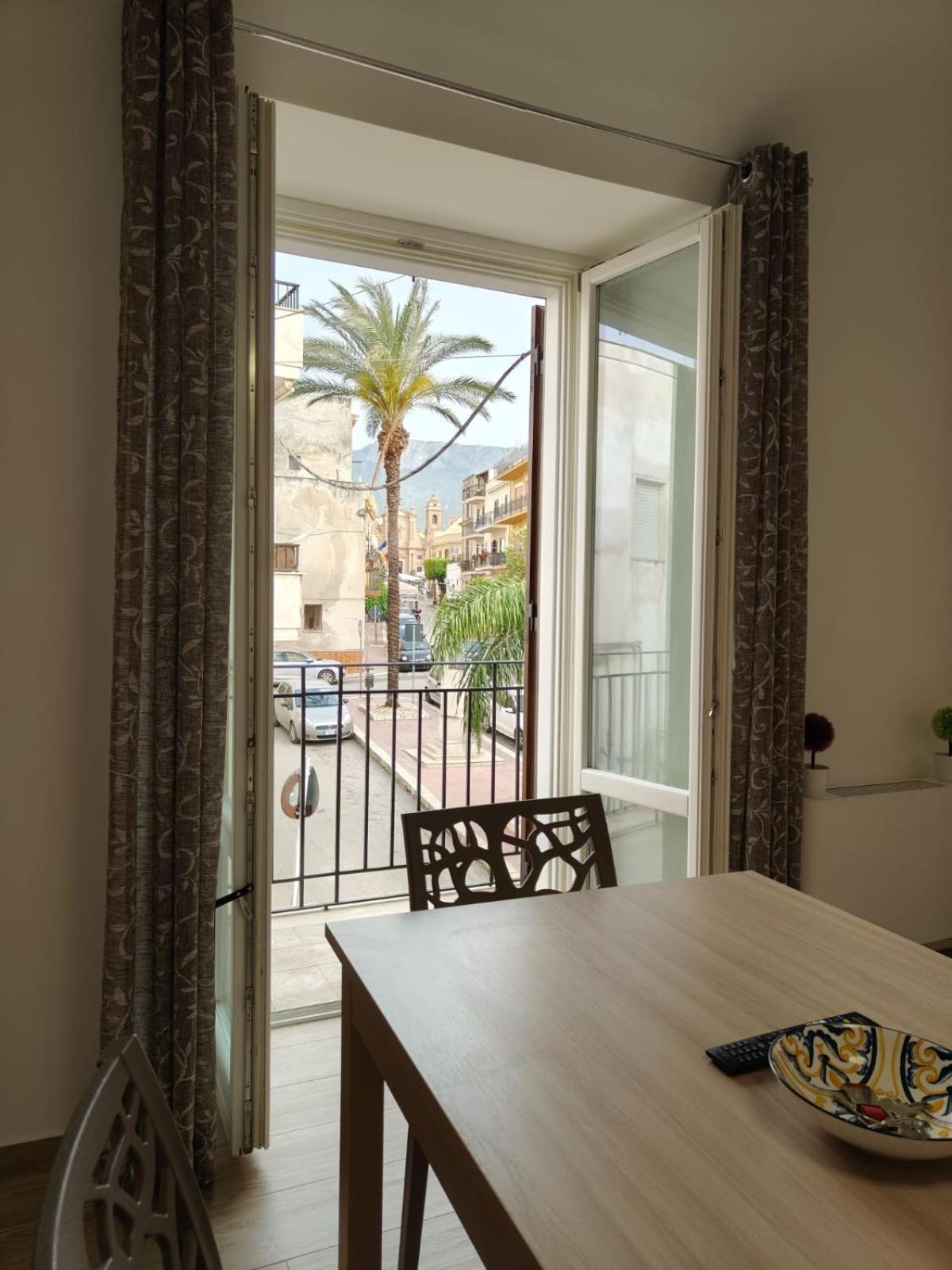 Terrasini Center Apartments Luaran gambar