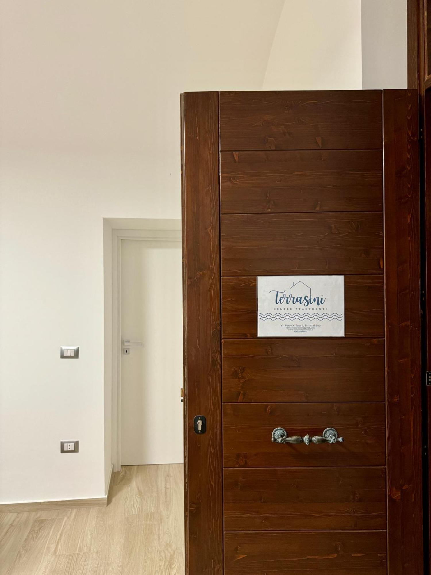 Terrasini Center Apartments Luaran gambar