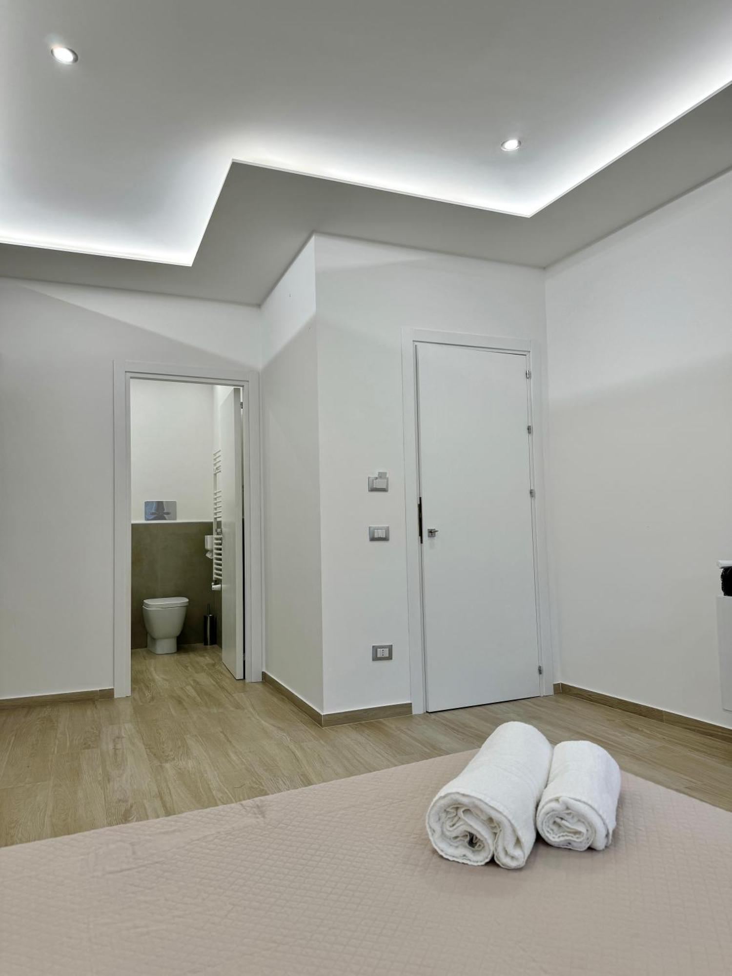 Terrasini Center Apartments Luaran gambar